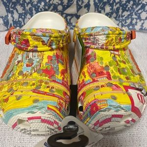 Disney World Magic Kingdom Map Vault Collection Crocs Men 7 Women 9